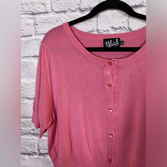 Hell Bunny Pink Cropped Short Sleeve Cardigan Sweater Plus Size 3XL - Picture 2 of 8